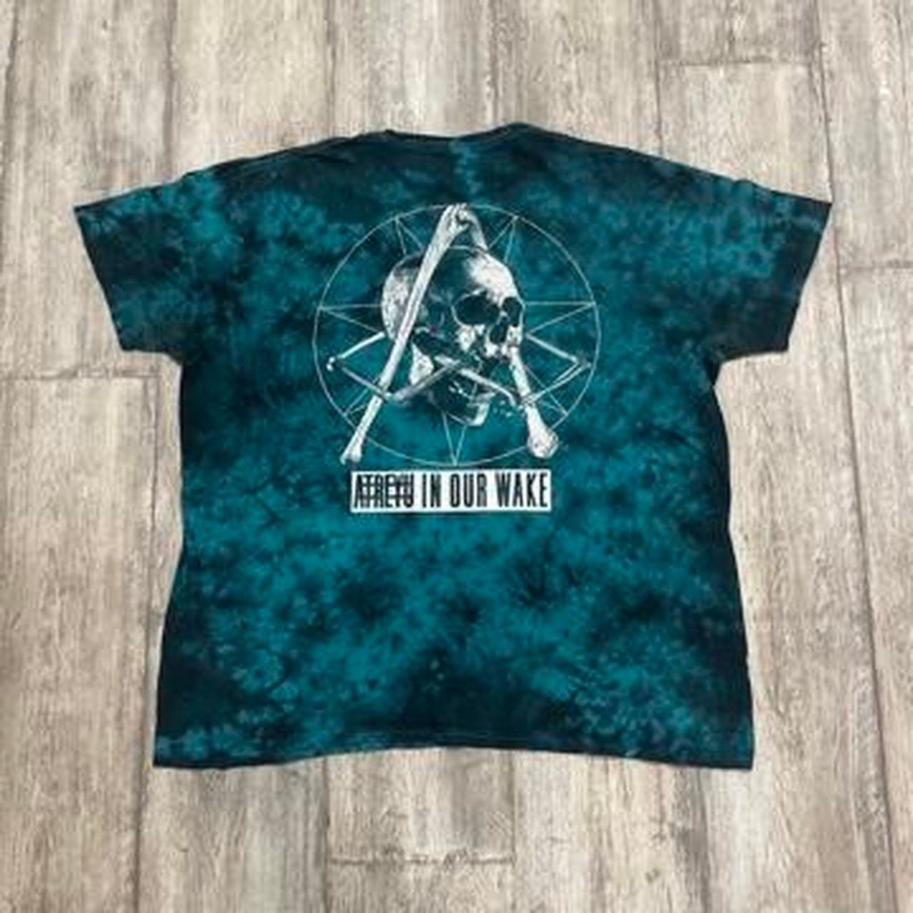 Atreyu cyber y2k skull t shirt